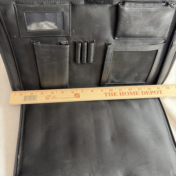 Pelle Studio Wilsons 16"x12"x5" Black Leather Laptop Bag Messenger Briefcase - Picture 6 of 6